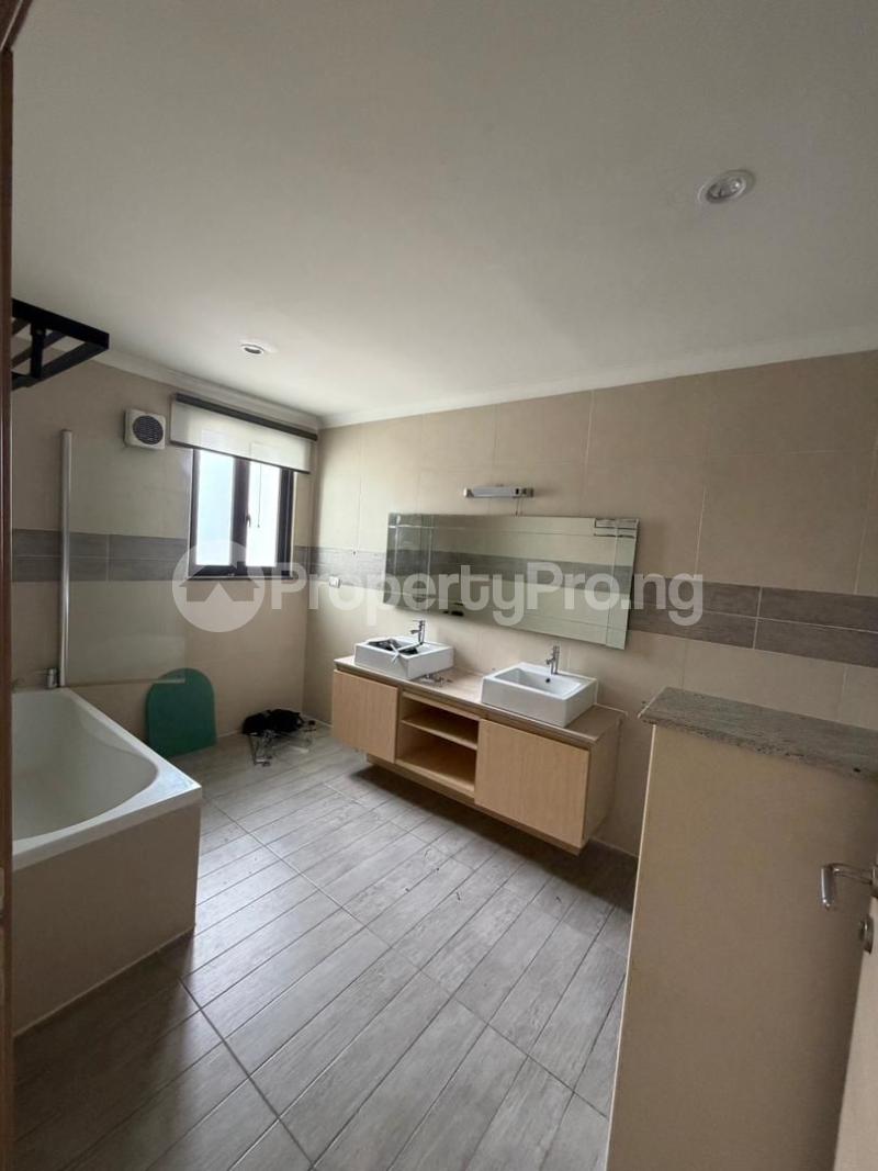 3 bedroom House for rent Ikoyi Lagos