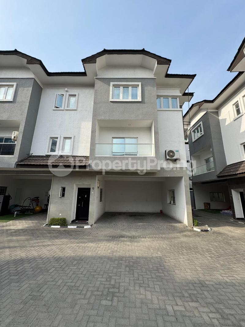 3 bedroom House for sale ONIRU Victoria Island Lagos