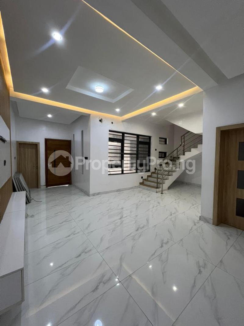 3 bedroom House for rent Abraham adesanya estate Ajah Lagos