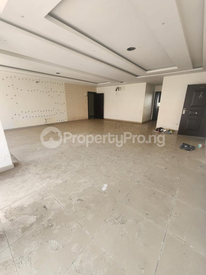 3 bedroom House for rent ONIRU Victoria Island Lagos