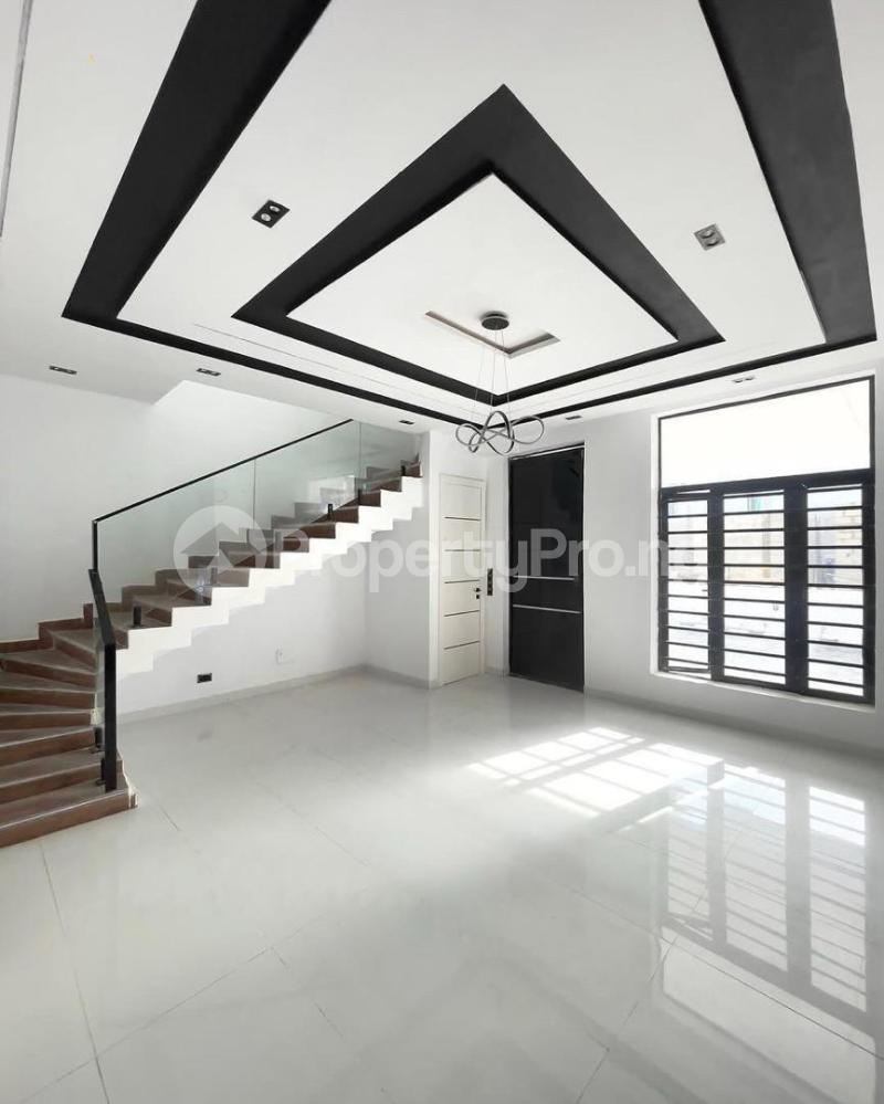 3 bedroom House for rent Ikota Lekki Lagos