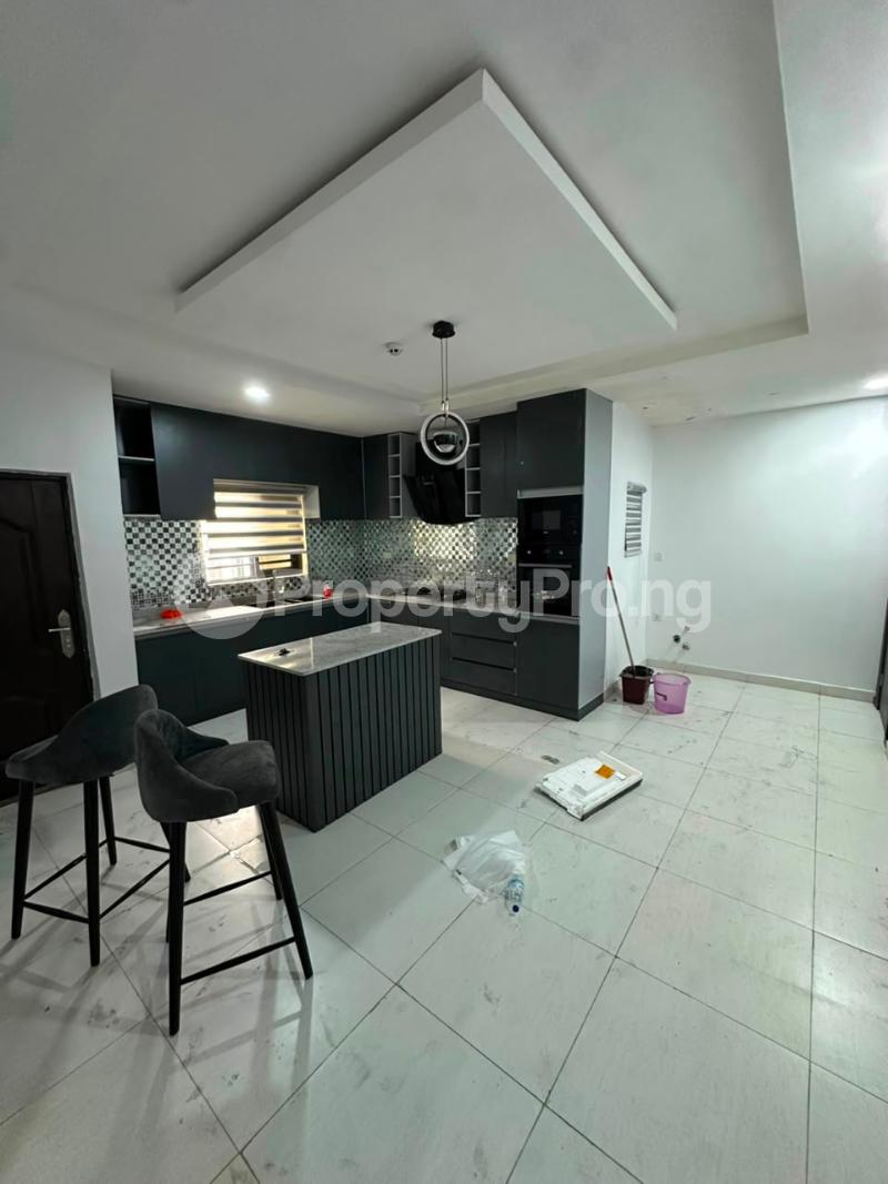 3 bedroom House for rent Ologolo Lekki Lagos