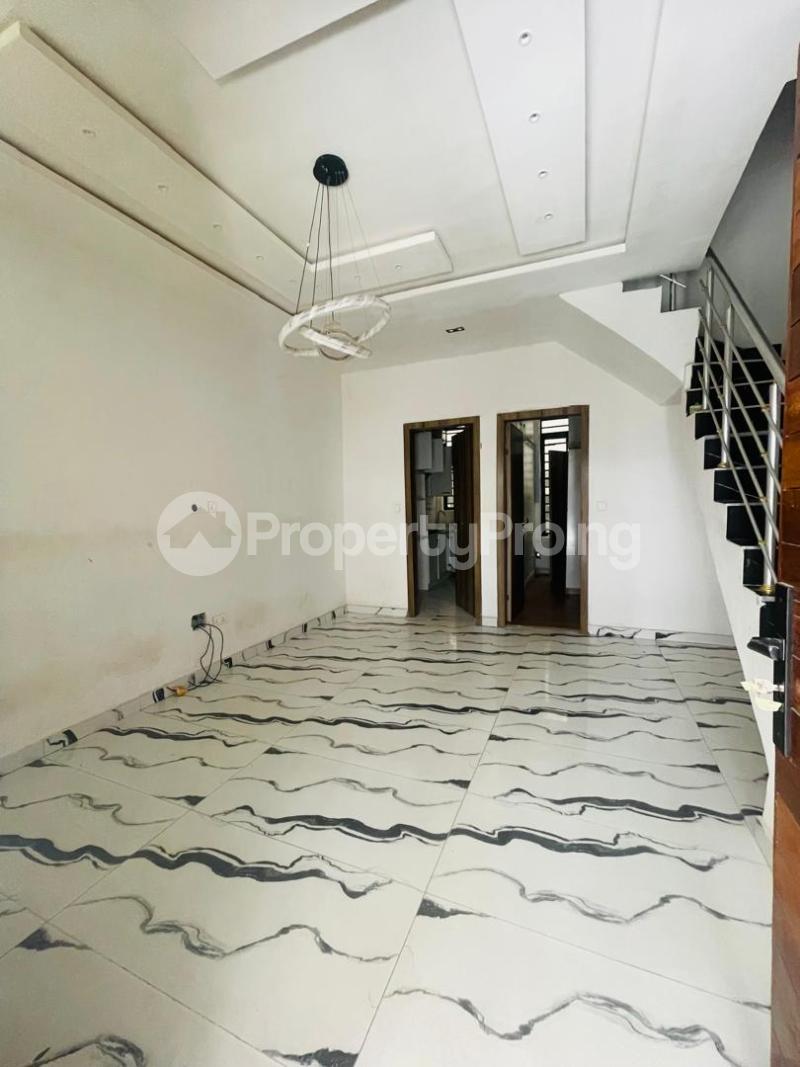 3 bedroom House for rent Ikota Lekki Lagos