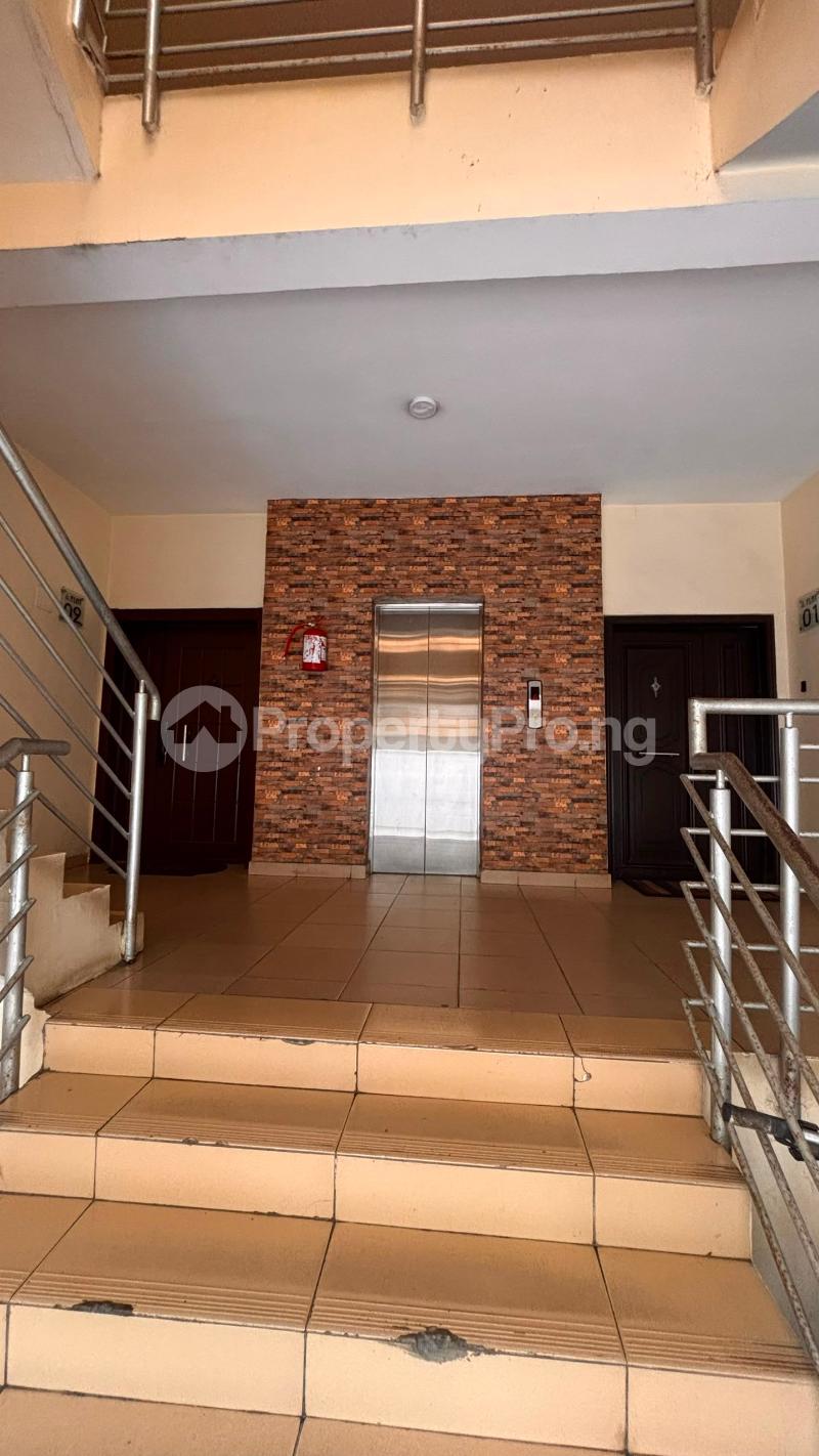3 bedroom House for rent ONIRU Victoria Island Lagos