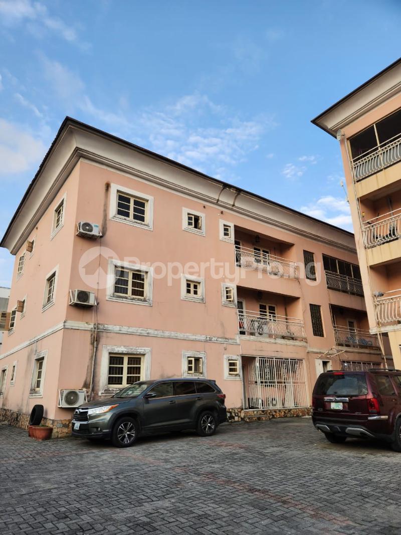 3 bedroom House for rent Osapa london Lekki Lagos
