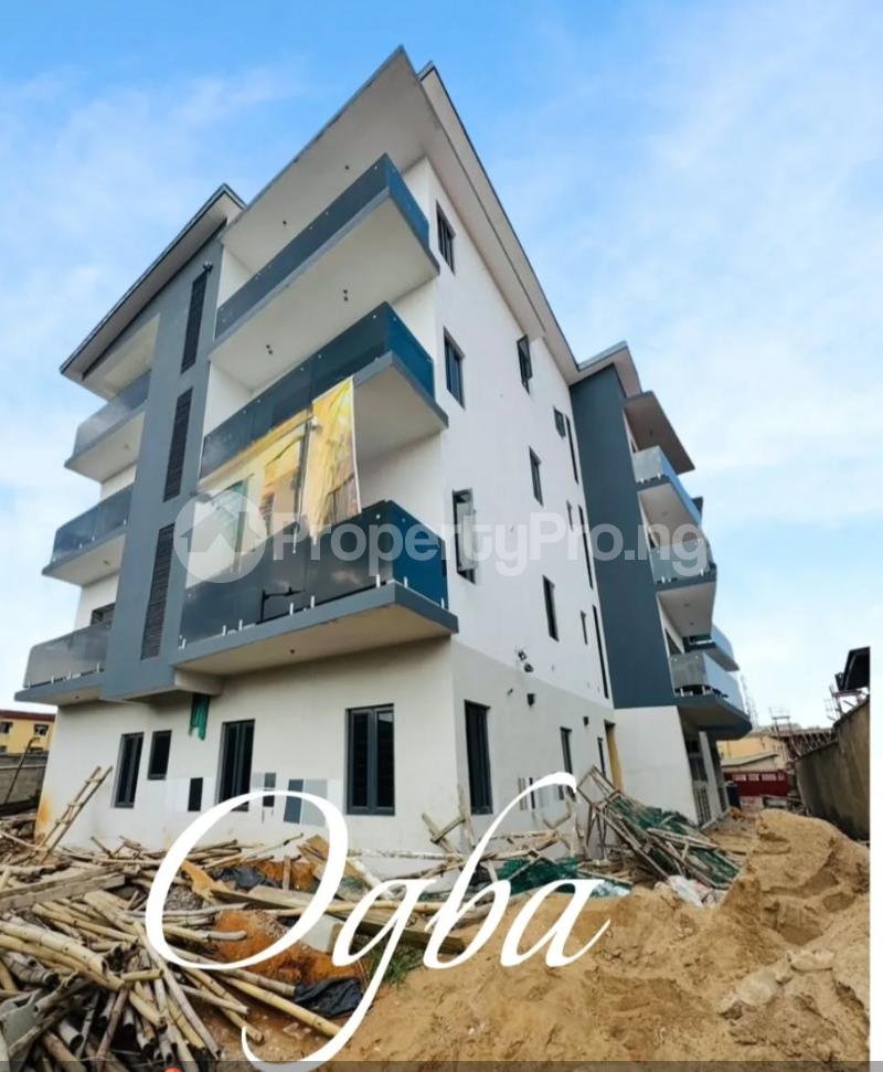3 bedroom Flat / Apartment for sale Ogba Lagos