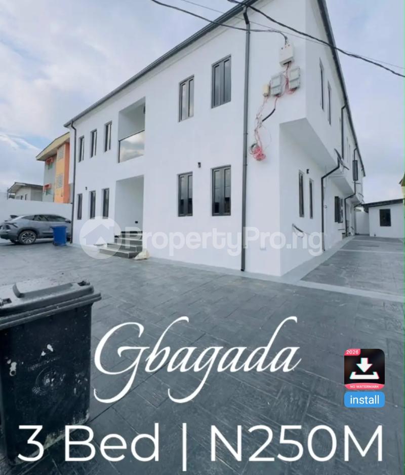 3 bedroom Flat / Apartment for sale Ifako-gbagada Gbagada Lagos