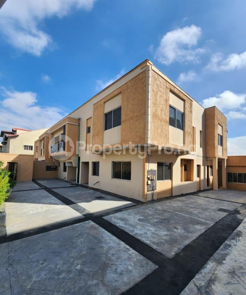 3 bedroom Flat / Apartment for rent Maryland Lagos