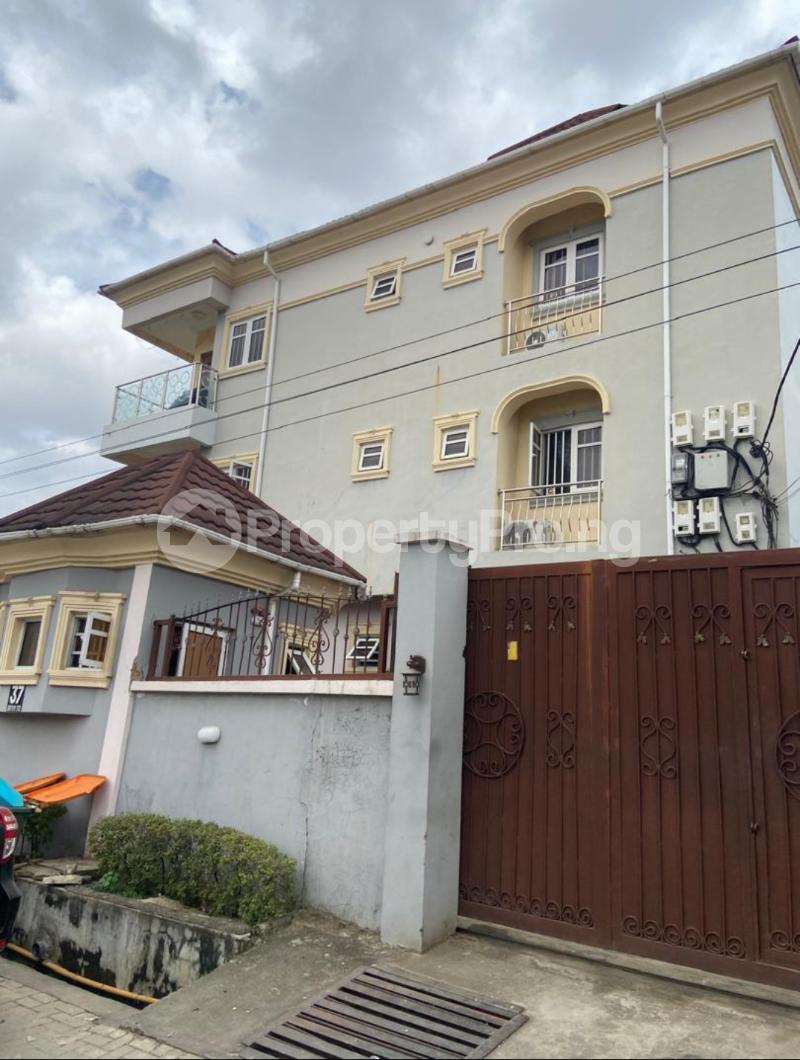 3 bedroom Flat / Apartment for rent Millenuim/UPS Gbagada Lagos