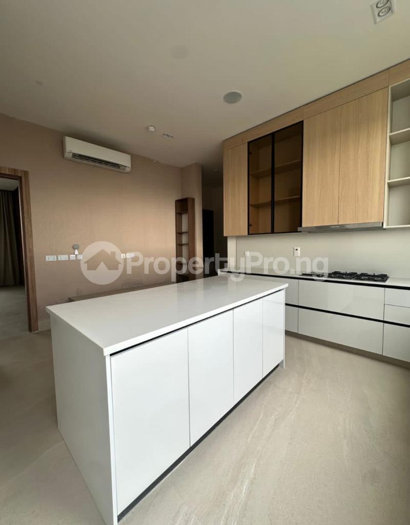 3 bedroom Flat / Apartment for sale Banana Island Ikoyi Lagos