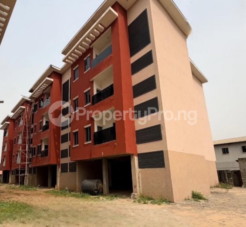 3 bedroom Flat / Apartment for sale (mobolaji Bank Anthony) Ikeja Lagos