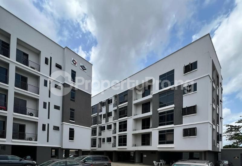3 bedroom Flat / Apartment for sale Jibowu Yaba Lagos