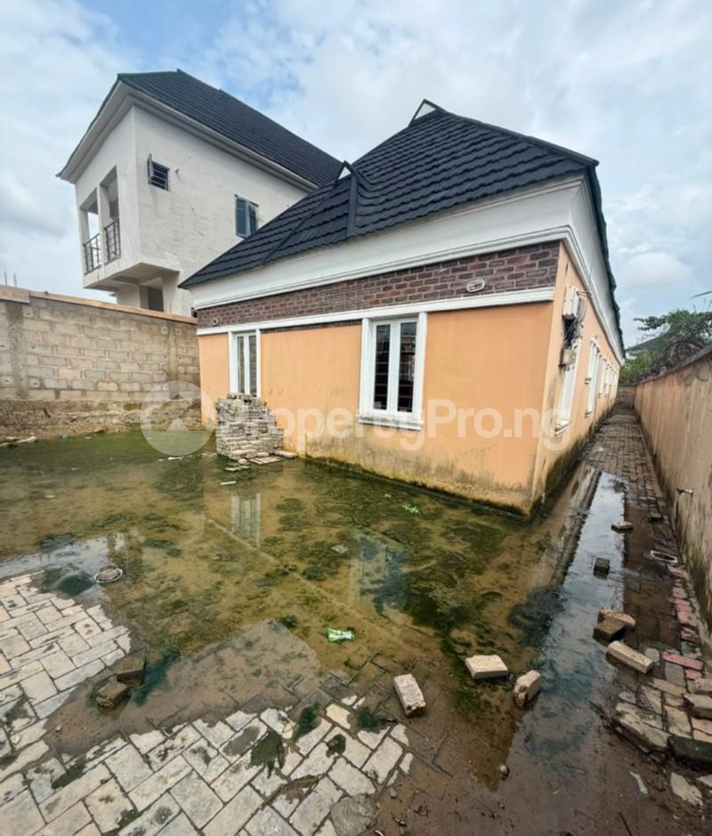 3 bedroom House for sale Soluyi Gbagada Lagos