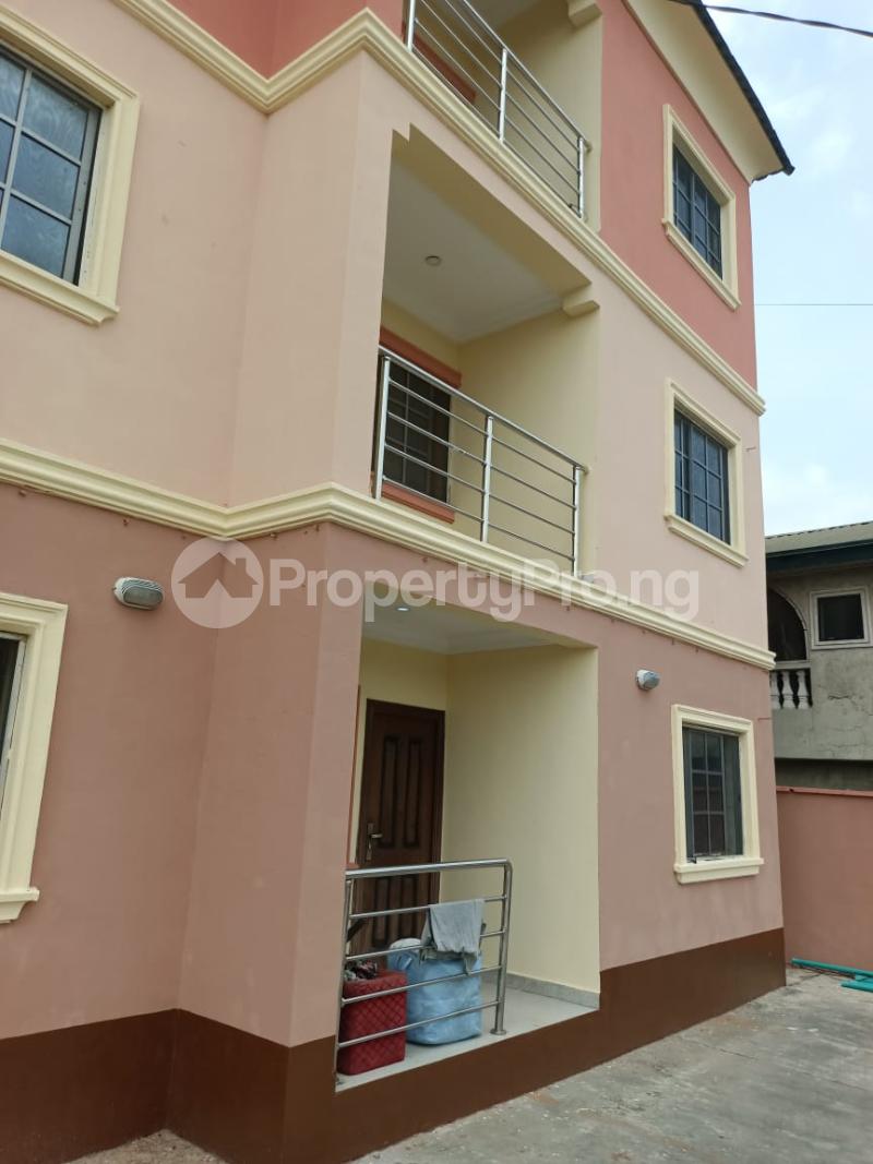 3 bedroom House for rent Olorunda Estate Ketu Kosofe/Ikosi Lagos