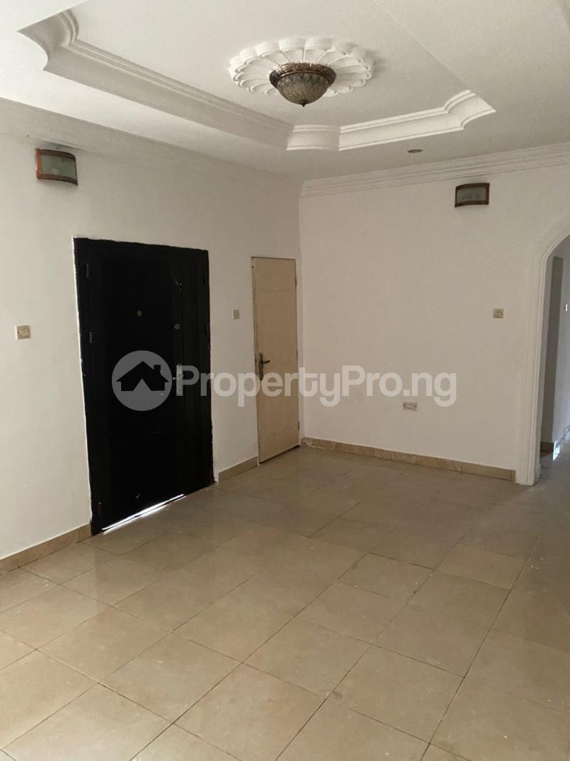3 bedroom House for rent Oloowara Omole phase 2 Ojodu Lagos