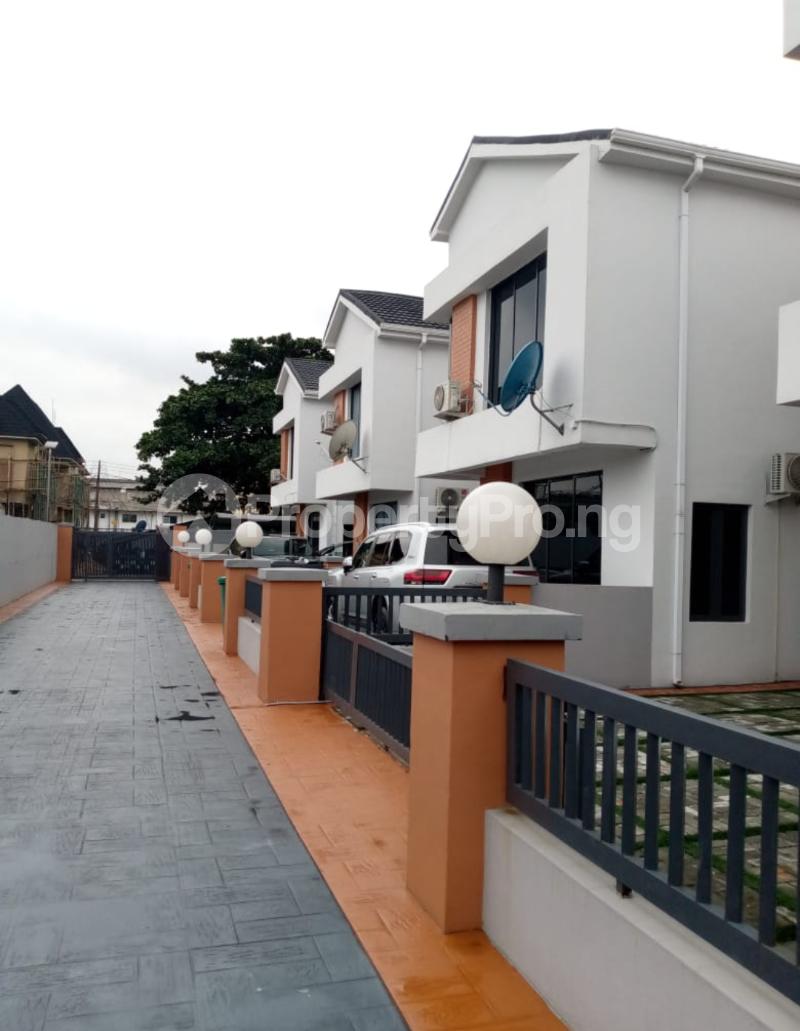 3 bedroom House for rent Eric moore Surulere Lagos - 7