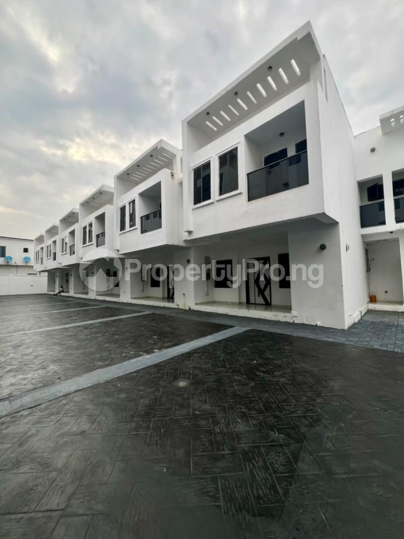 3 bedroom House for rent ONIRU Victoria Island Lagos