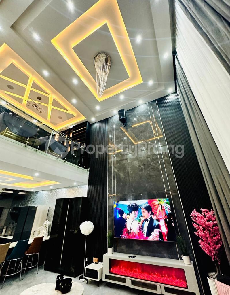 3 bedroom House for shortlet Lekki Ph1 Lekki Lagos