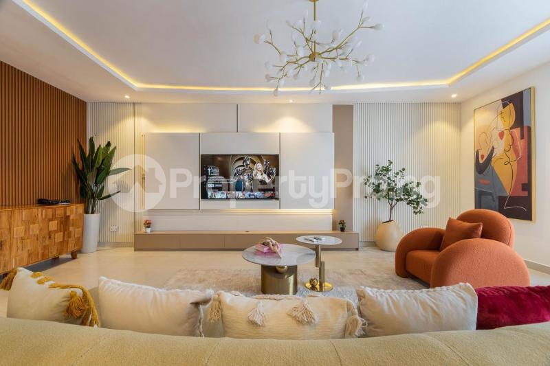 3 bedroom Flat / Apartment for shortlet Tokunbo Omosire Admiralty Way Lekki Phase 1 Lekki Lagos
