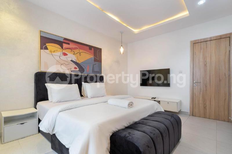 3 bedroom Flat / Apartment for shortlet Tokunbo Omosire Admiralty Way Lekki Phase 1 Lekki Lagos