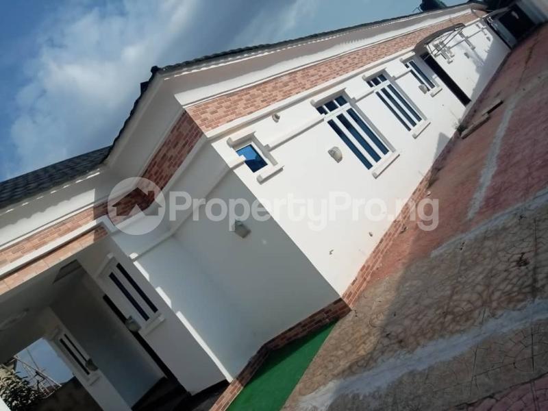 3 bedroom Flat / Apartment for rent Elebu Very Close To The Market Akala Express Ibadan Oyo