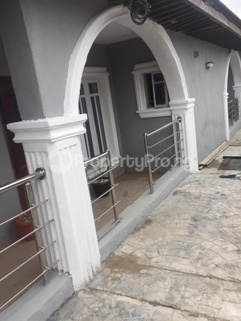 3 bedroom Flat / Apartment for rent Alaaka Off Elebu Oluyole Extension Akala Express Ibadan Oyo - 1