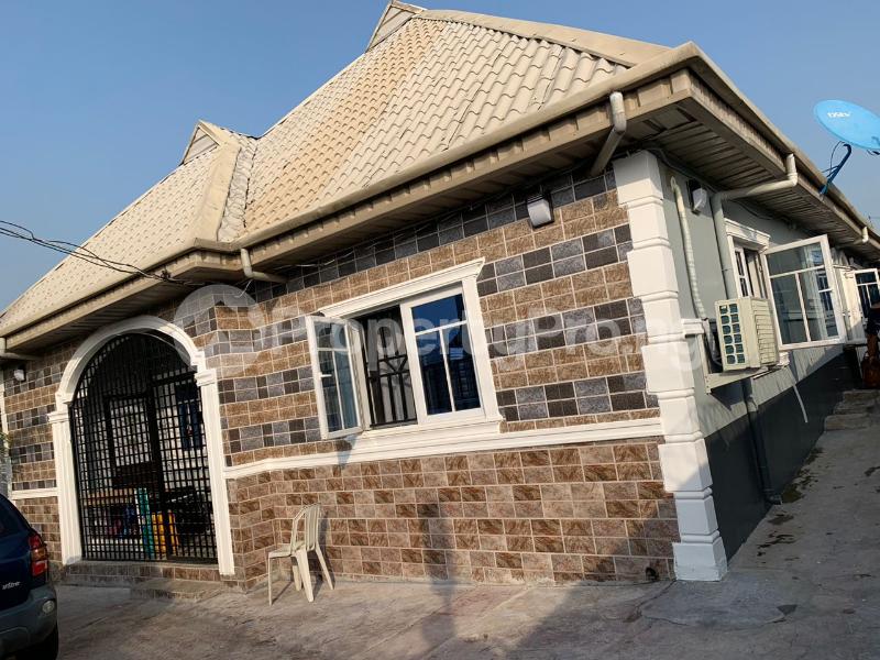 3 bedroom Flat / Apartment for rent Fortune Estate, Kasumu Road Akala Express Ibadan Oyo