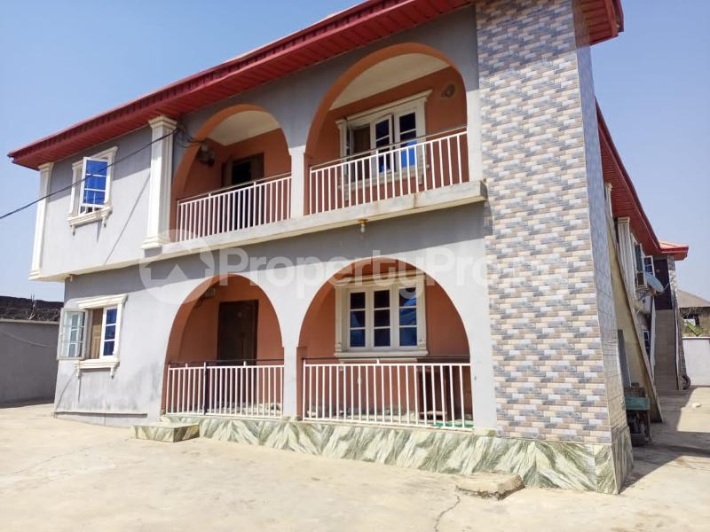 3 bedroom Flat / Apartment for rent Akala Express Ibadan Oyo