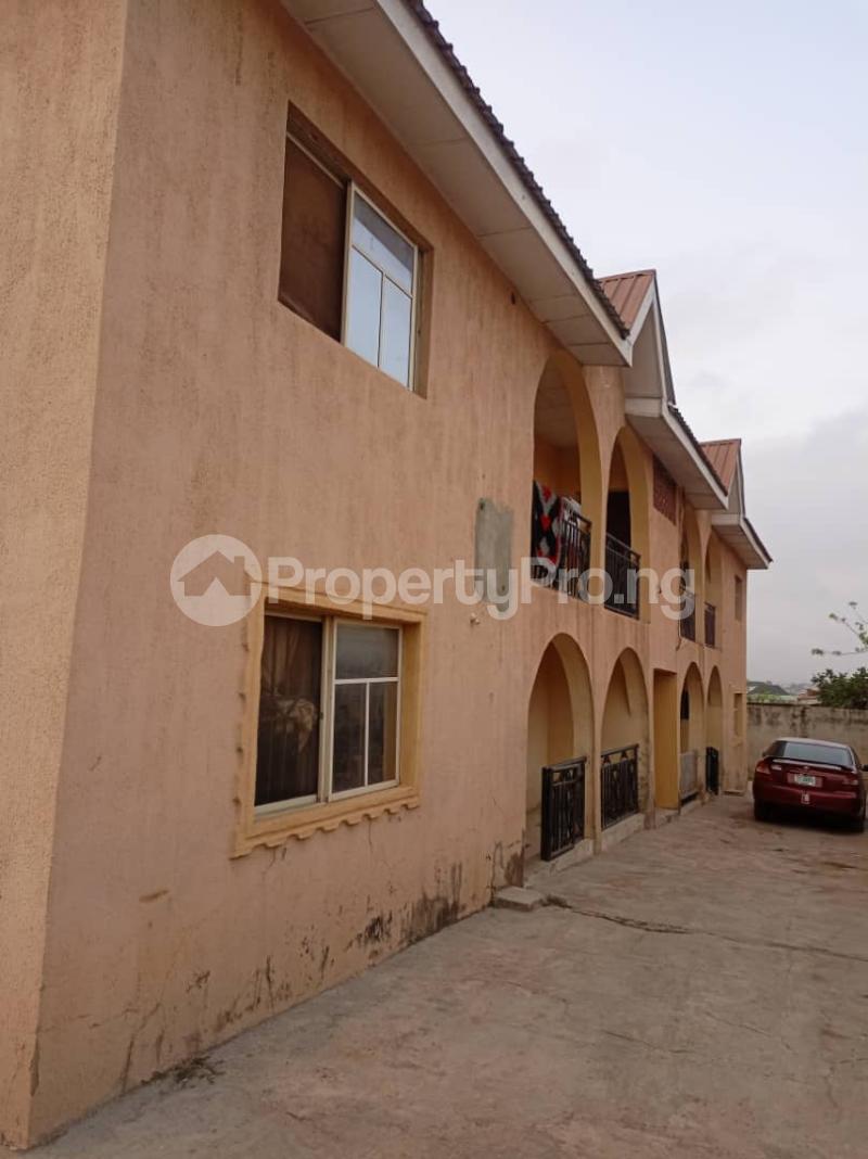 3 bedroom Flat / Apartment for rent Foodco Ologuneru Eleyele Ibadan Oyo