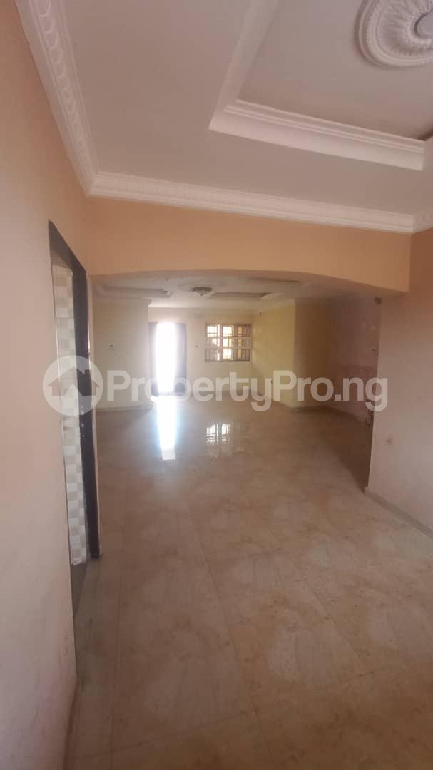 3 bedroom Flat / Apartment for rent Elebu Oja, Elebu Oluyole Extension Akala Express Ibadan Oyo