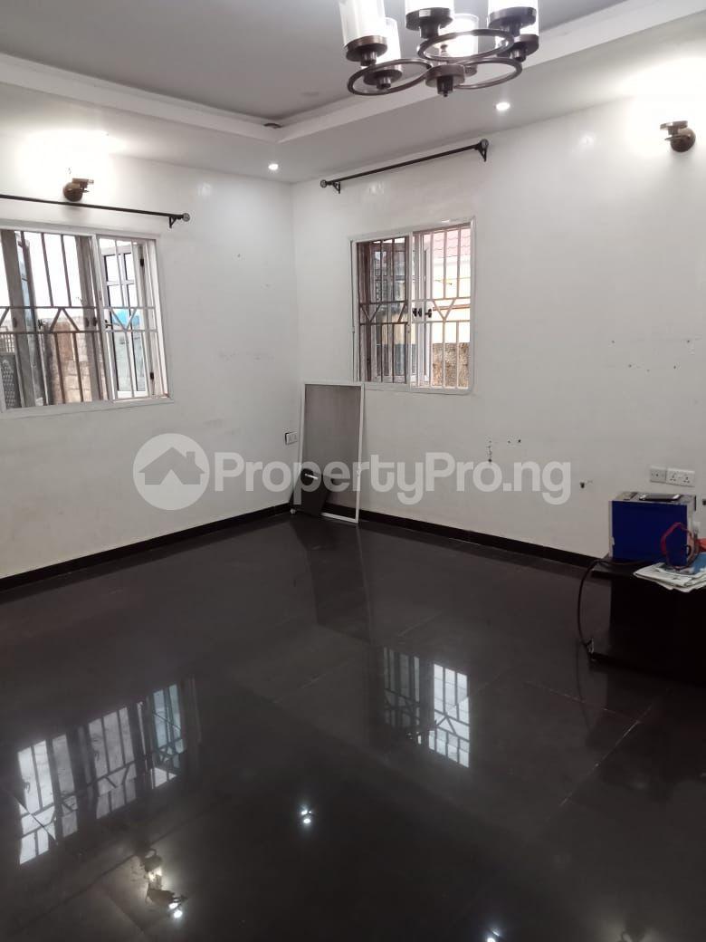 3 bedroom Flat / Apartment for rent Ologuneru Akobo Ibadan Oyo