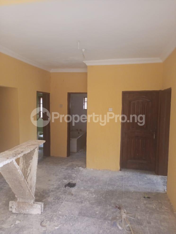 3 bedroom Flat / Apartment for rent Ologede Estate New Garage Akala Express Ibadan Oyo