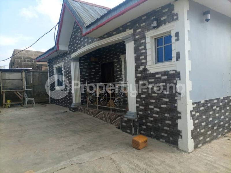 3 bedroom Flat / Apartment for rent Amuludun, Omi Adio Apata Ibadan Oyo