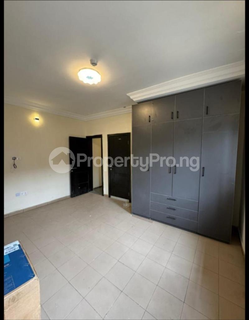 2 bedroom House for rent Lekki Phase 1 Lekki Lagos