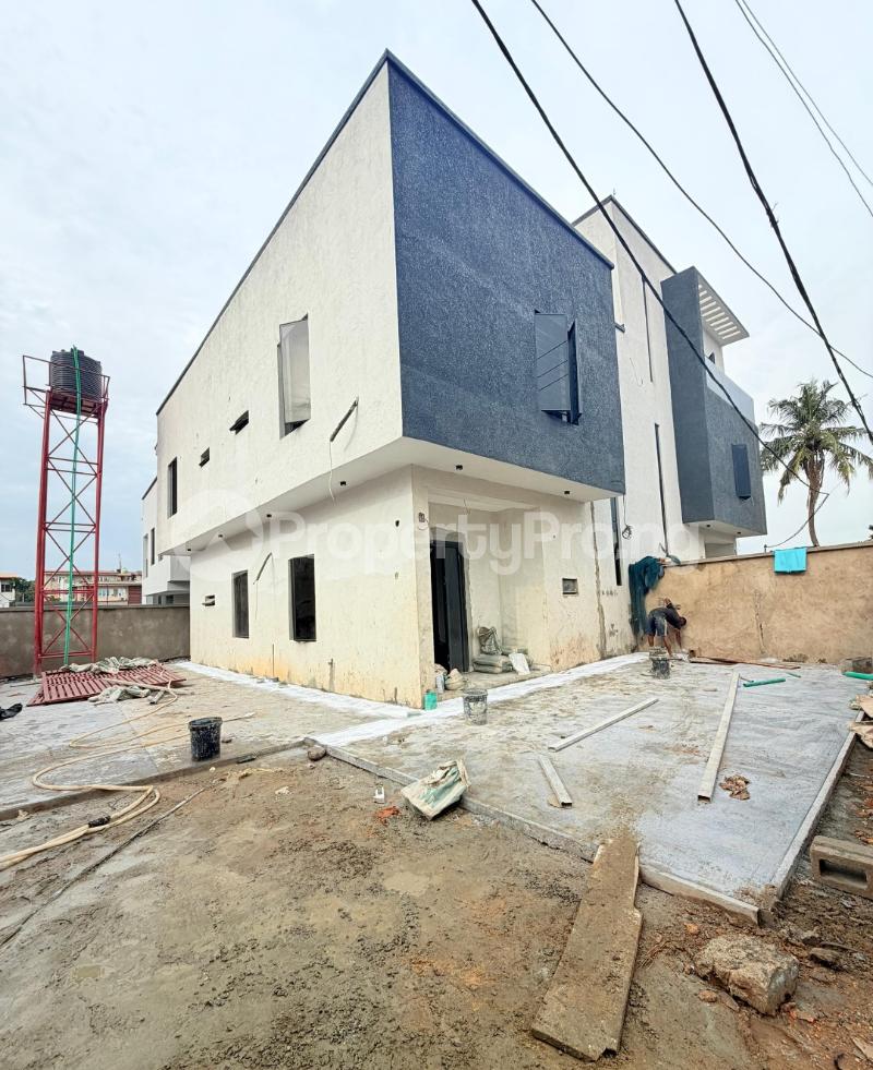 4 bedroom House for sale Adeniyi Jones Ikeja Lagos