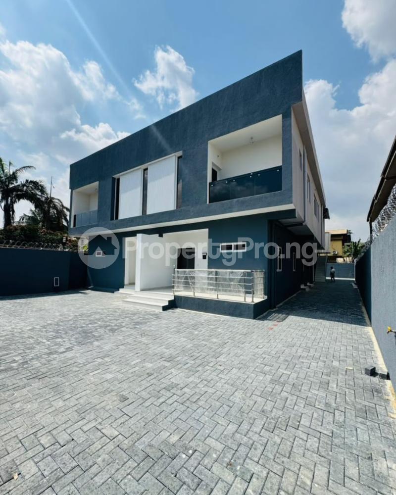 3 bedroom House for sale Ikeja Lagos