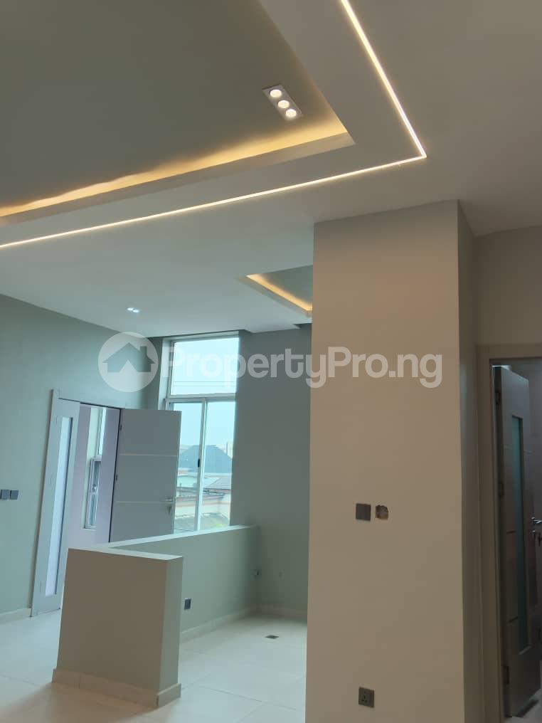 3 bedroom Flat / Apartment for rent Mende Maryland Lagos
