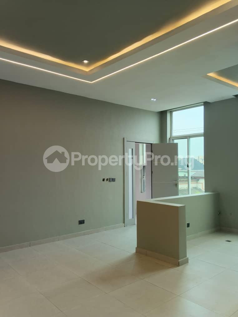 3 bedroom Flat / Apartment for rent Mende Maryland Lagos