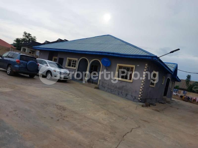 3 bedroom Flat / Apartment for rent Kasumu Estate Akala Express Ibadan Oyo