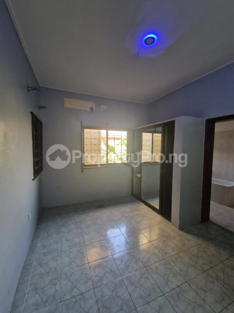 3 bedroom Flat / Apartment for rent Omole phase 2 Ojodu Lagos