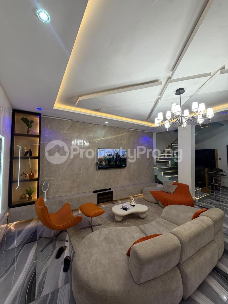 3 bedroom House for shortlet Ikolaba Estate Newbodija Ibadan Ikolaba Ibadan Oyo
