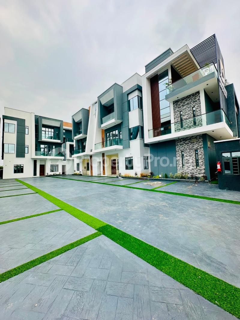 3 bedroom Flat / Apartment for rent Lekki Scheme 2 Ajah Lagos
