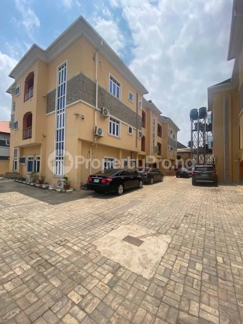 3 bedroom Flat / Apartment for rent Chevron Lekki Lagos