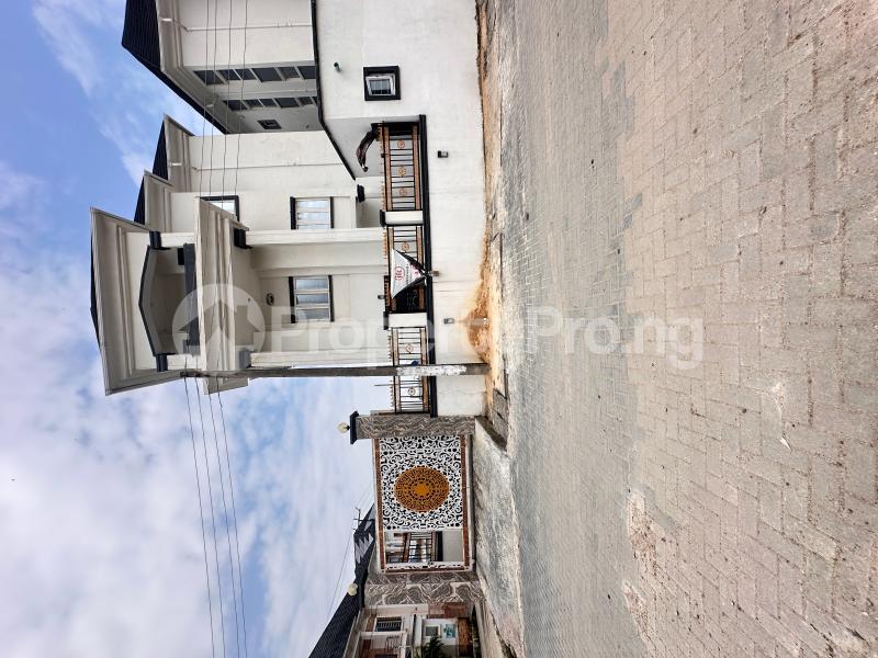 3 bedroom Flat / Apartment for rent Orchid Lekki Lagos