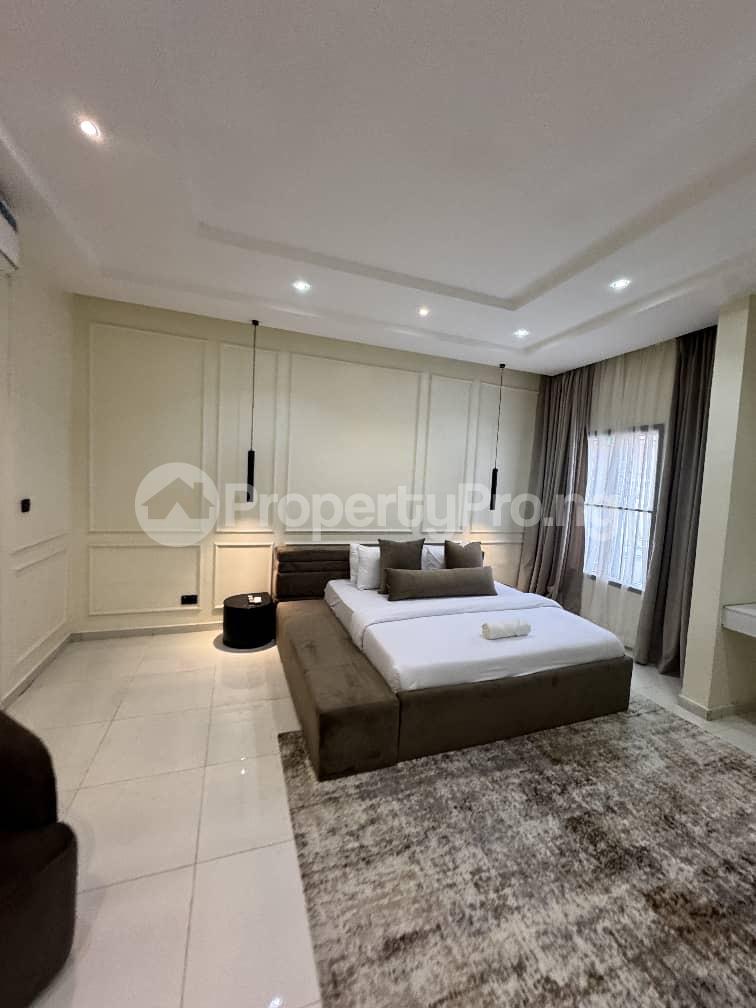 3 bedroom Flat / Apartment for shortlet Lekki Lagos