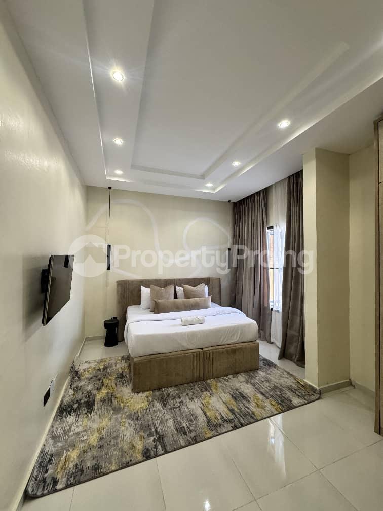 3 bedroom Flat / Apartment for shortlet Lekki Lagos
