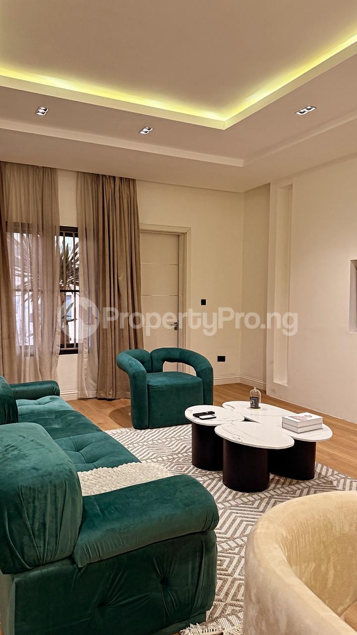 3 bedroom Flat / Apartment for shortlet Lekki Lagos