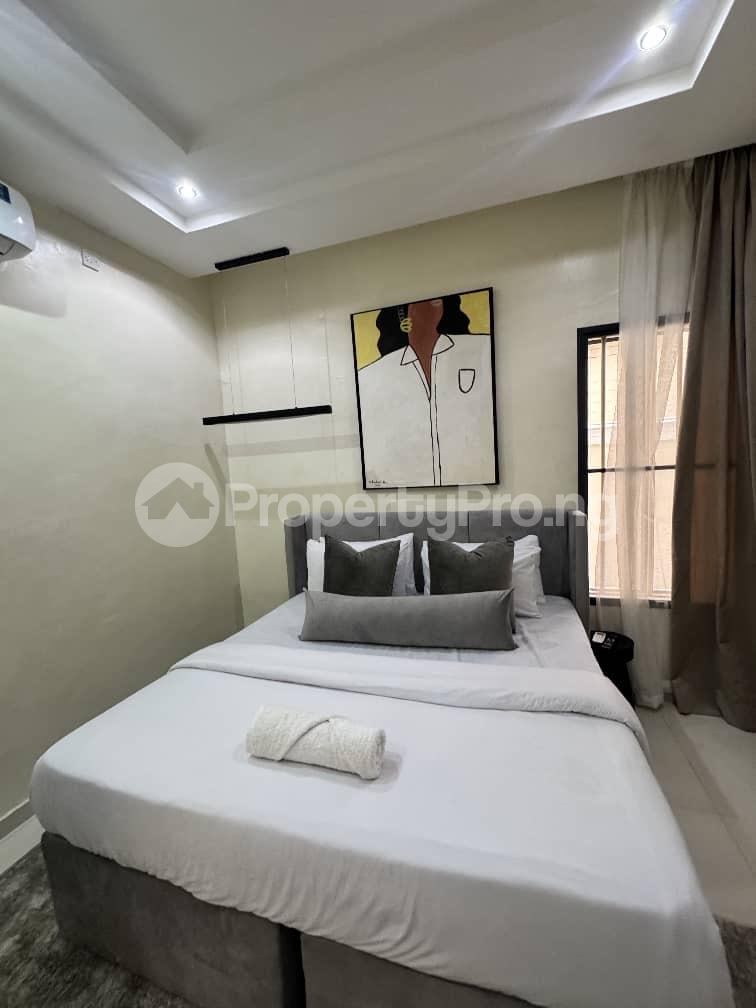 3 bedroom Flat / Apartment for shortlet Lekki Lagos