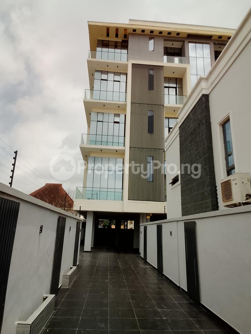 3 bedroom Flat / Apartment for sale Lekki Phase 1 Lekki Phase 1 Lekki Lagos