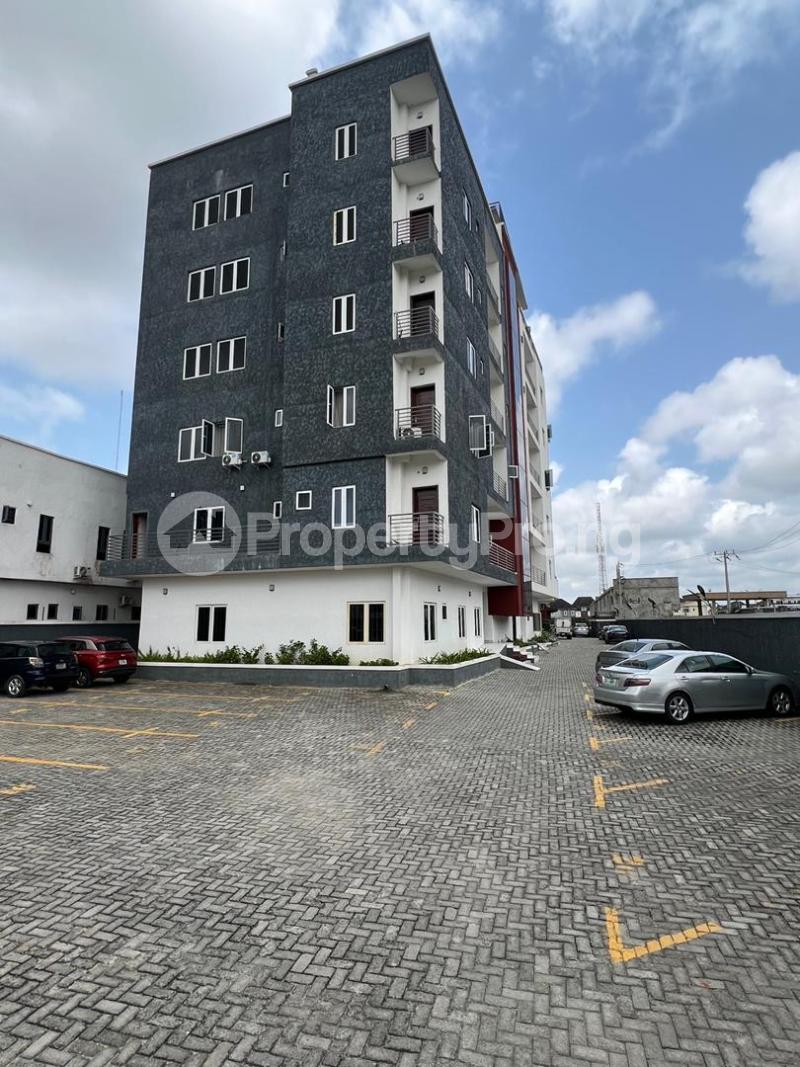 3 bedroom Flat / Apartment for rent Osapa london Lekki Lagos